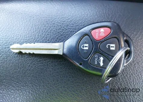 2013 Toyota Corolla S z USA, uszkodzony, nr VIN 2T1BU4EE8DC120343